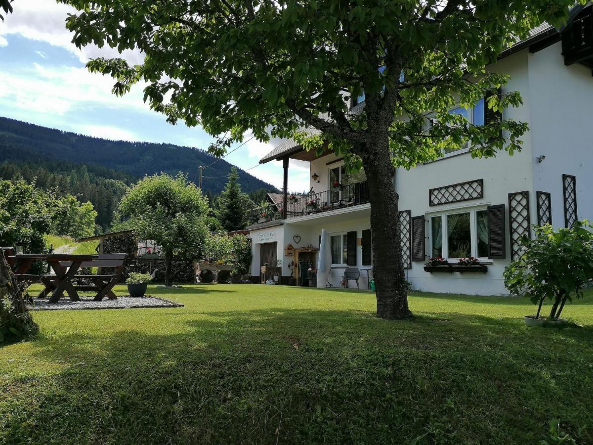 Haus Holunder *